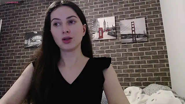 Snapshot of _Hot_Lady_ chatting on 01.25.25 Hot Lady online show from 01.25.25