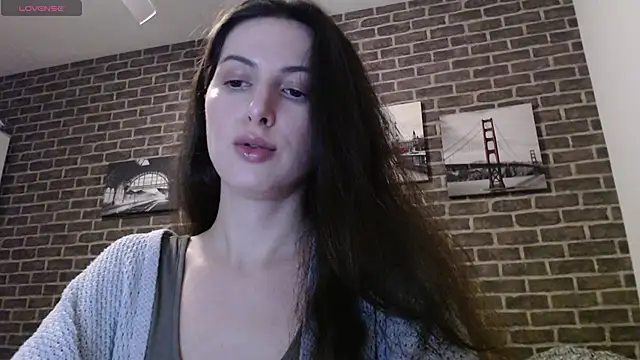 Snapshot of _Hot_Lady_ chatting on 01.31.25 Hot Lady online show from 01.31.25