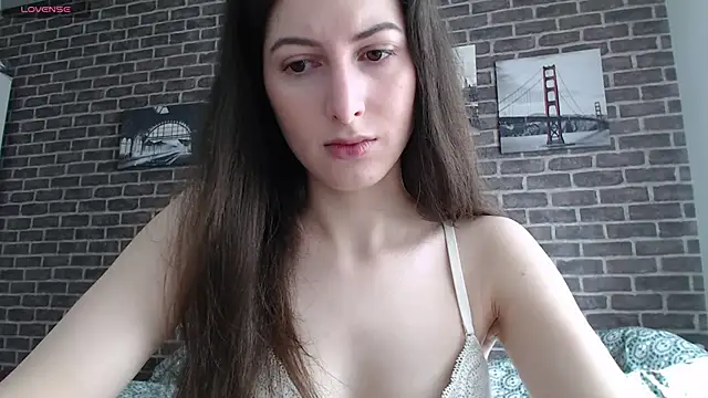 Snapshot of _Hot_Lady_ chatting on 02.19.25 Hot Lady online show from 02.19.25