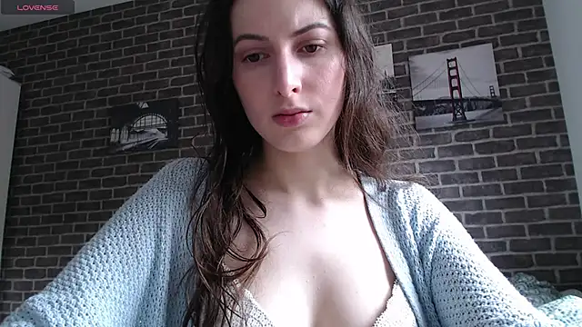 Snapshot of _Hot_Lady_ chatting on 03.11.25 Hot Lady online show from 03.11.25