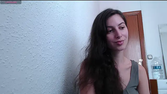 Snapshot of _Hot_Lady_ chatting on 09.18.25 Hot Lady online show from 09.18.25