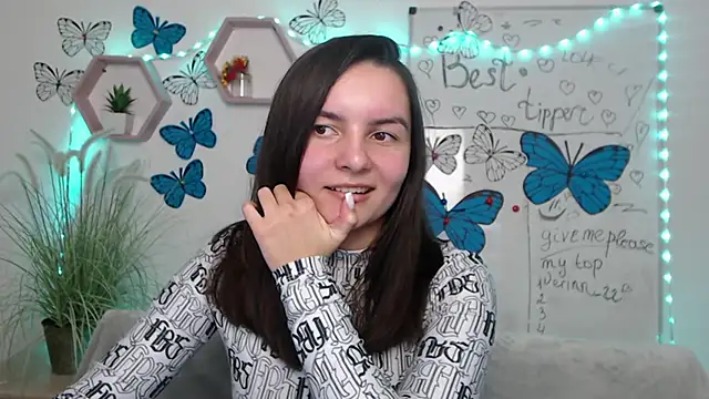 JasmineAsha online show from 03.14.25