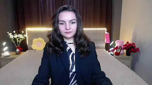 JasmineAsha online show from 11.04.25