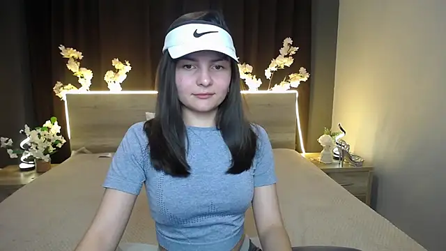 JasmineAsha online show from 04.18.26