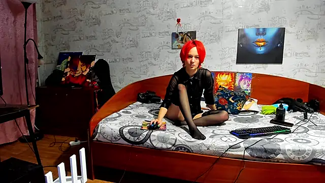 Snapshot of KagamiTayga chatting on 02.16.26 KagamiTayga online show from 02.16.26