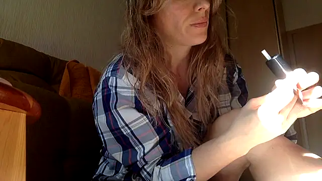 RebeccaMartinez online show from 03.10.25