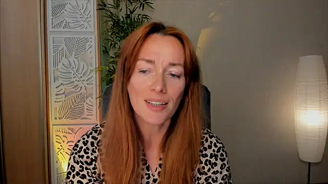 Snapshot of RebeccaMartinez chatting on 06.29.26 RebeccaMartinez online show from 06.29.26