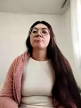 katha steele  online show from 01.12.25