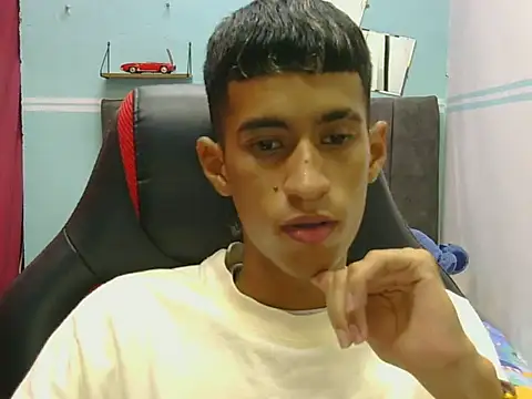 Angelstripboy online show from 05.18.26