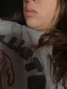 LittleBabyCat22 online show from 04.15.26