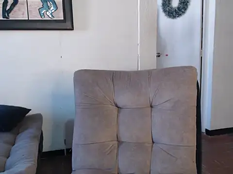 Snapshot of Liamiler01_ chatting on 12.06.24 Liamiler01 online show from 12.06.24