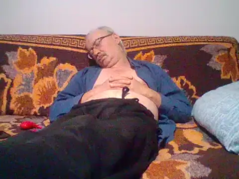 cumloverboyxx69 online show from 01.31.25