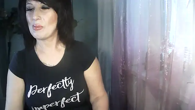 Faraira17 online show from 04.26.26