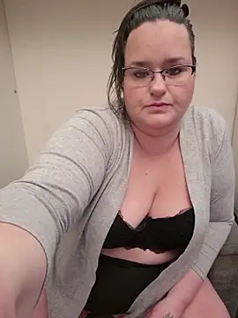 XxGipsyxX online show from 04.25.26