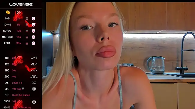 Olivia Bells online show from 08.08.26