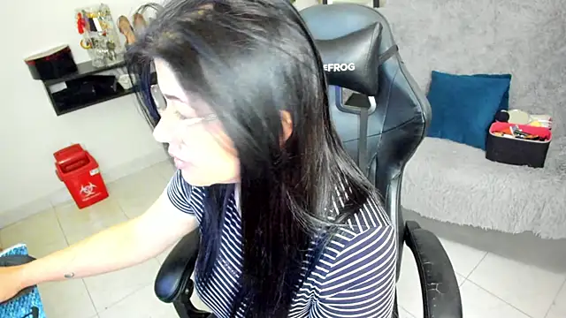 BellaFlaming online show from 03.23.26