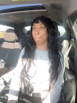 Snapshot of Iceblanca chatting on 03.07.25 Iceblanca online show from 03.07.25