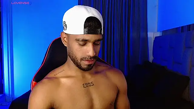 Snapshot of Christian_thor chatting on 09.13.25 Christian thor online show from 09.13.25