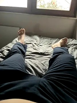 vanjbi45 online show from 12.14.25