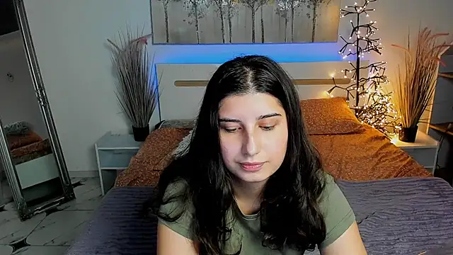 Snapshot of Linda_EX chatting on 12.06.24 Linda EX online show from 12.06.24