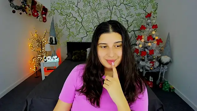 Snapshot of Linda_EX chatting on 01.03.25 Linda EX online show from 01.03.25