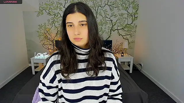 Snapshot of Linda_EX chatting on 01.25.25 Linda EX online show from 01.25.25