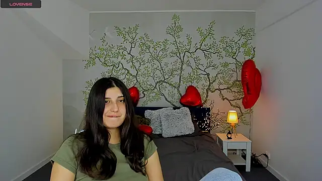 Snapshot of Linda_EX chatting on 02.21.25 Linda EX online show from 02.21.25