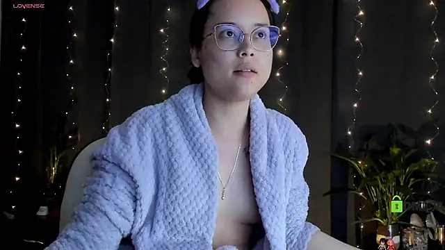 shantalc3rezo online show from 02.17.25