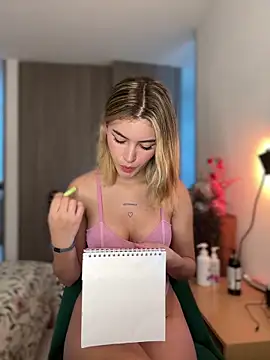 Your Honeey online show from 02.18.25