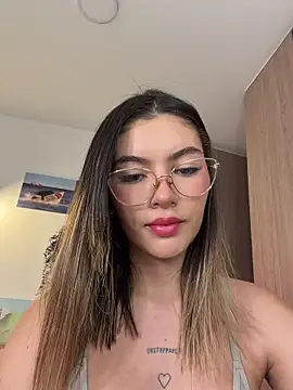 Your Honeey online show from 04.01.26