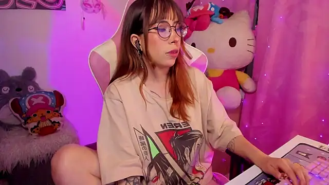 Waifu Aika online show from 10.22.25