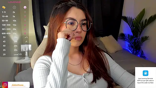 dakottaa  online show from 03.12.25