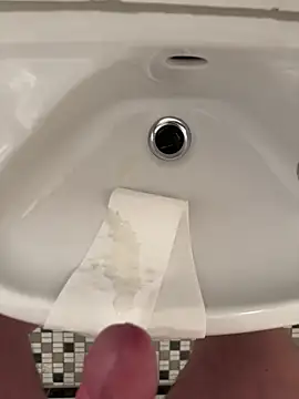 Adis1984Ger online show from 02.17.25