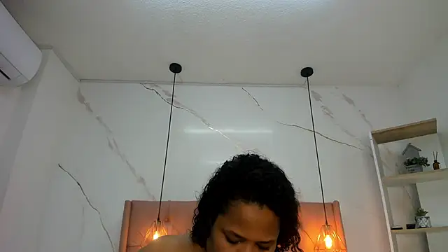 Snapshot of Belle_Brunette chatting on 03.13.26 Belle Brunette online show from 03.13.26