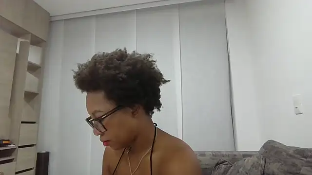 megan-hotxx online show from 07.11.26