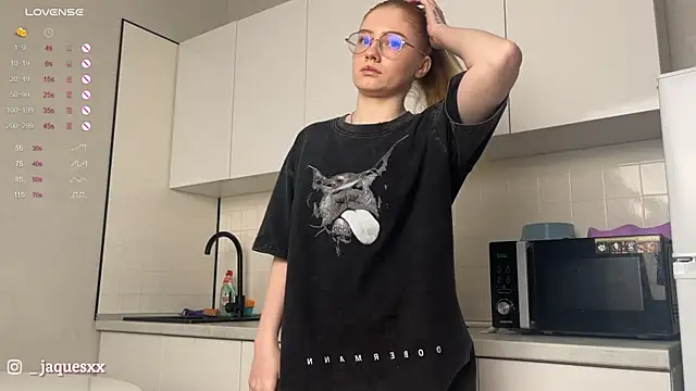 Snapshot of Jaquesxxx chatting on 02.16.25 Jaquesxxx online show from 02.16.25