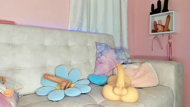 tinysara online show from 03.09.25