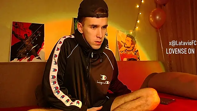 Midnighter  online show from 12.25.24