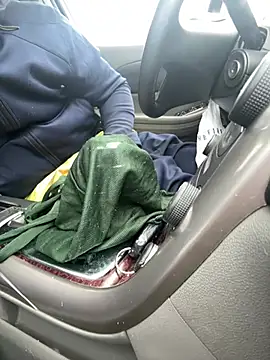 Snapshot of BBC_LONGPIPE22 chatting on 02.11.26 BBC LONGPIPE22 online show from 02.11.26