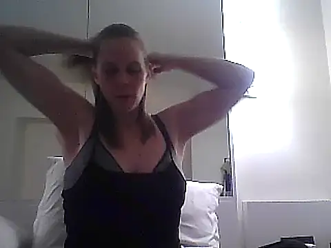 WildScorpio86 online show from 02.10.25