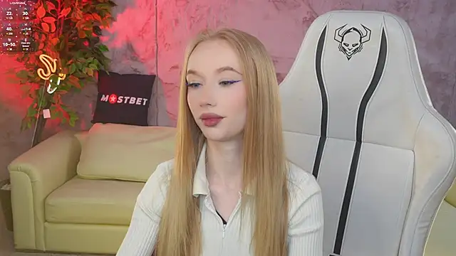 Amelia Blaze online show from 12.09.24