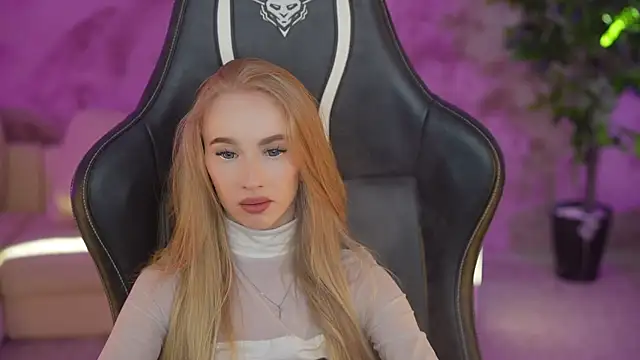 Amelia Blaze online show from 02.12.25