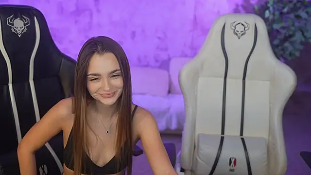 Amelia Blaze online show from 09.17.25