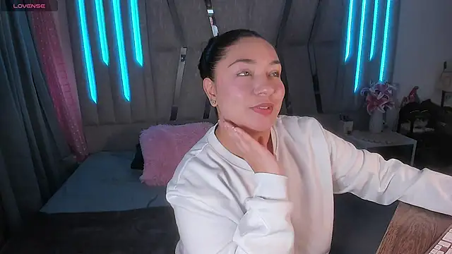 scarlet miller1 online show from 04.29.26