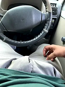 Dakku 69 online show from 12.23.25