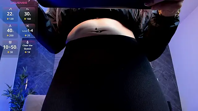 charlottewhitte online show from 02.27.26