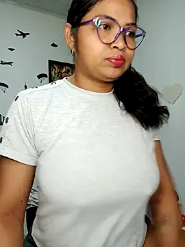 chalohott online show from 11.22.25