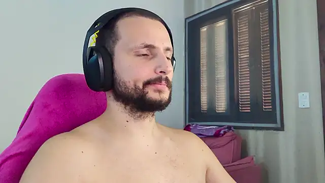 Snapshot of iurytx chatting on 02.09.26 iurytx online show from 02.09.26