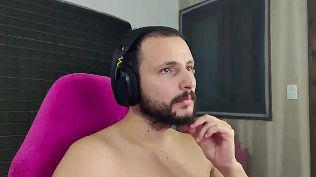 Snapshot of iurytx chatting on 02.23.26 iurytx online show from 02.23.26