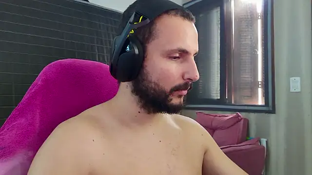 Snapshot of iurytx chatting on 02.27.26 iurytx online show from 02.27.26